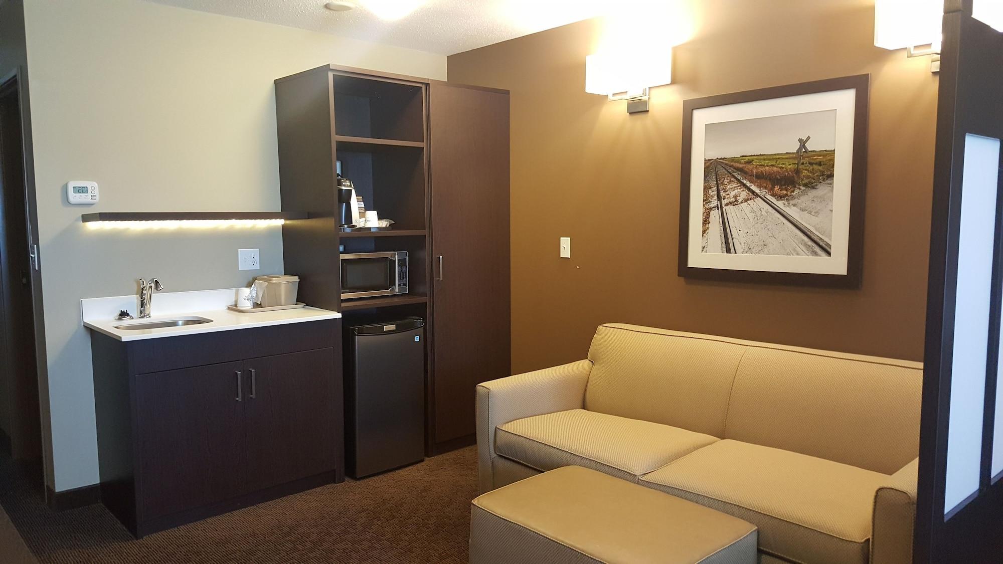 Microtel Inn & Suites By Wyndham Whitecourt Kültér fotó