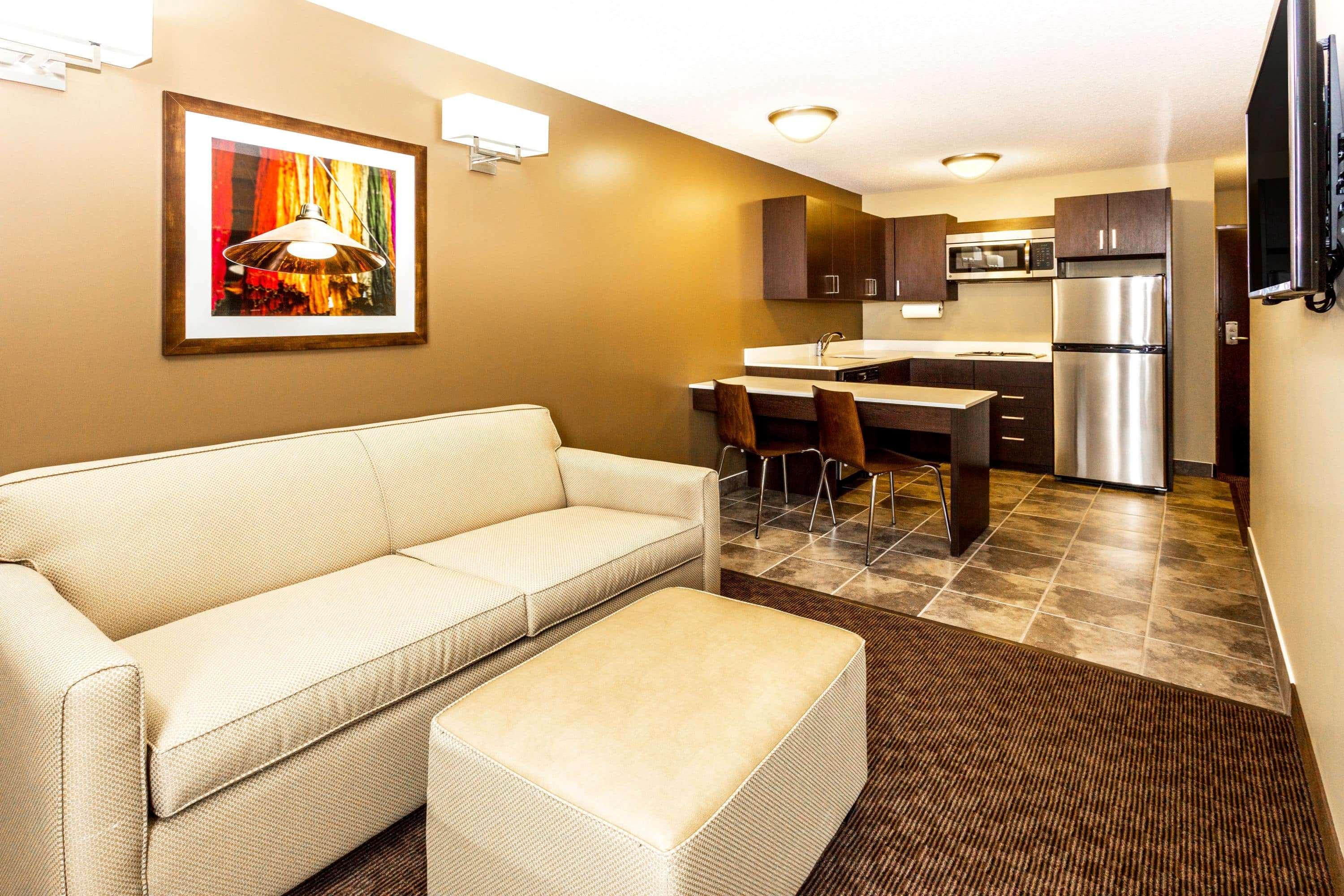 Microtel Inn & Suites By Wyndham Whitecourt Kültér fotó